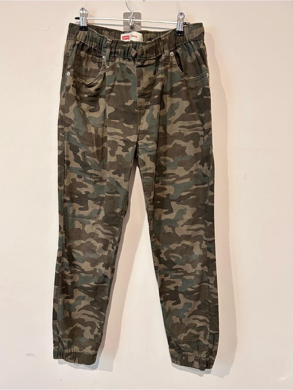 Levis camo jogger